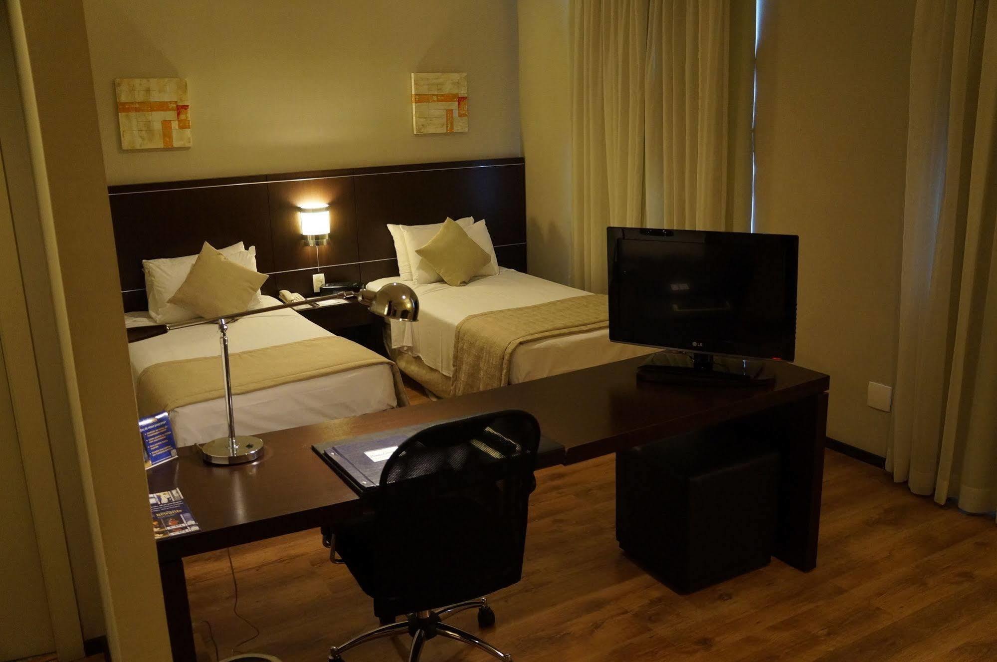 Travel Inn Osasco Ngoại thất bức ảnh