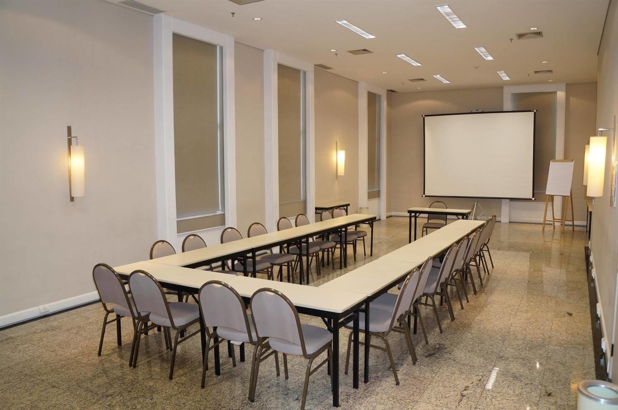 Travel Inn Osasco Ngoại thất bức ảnh